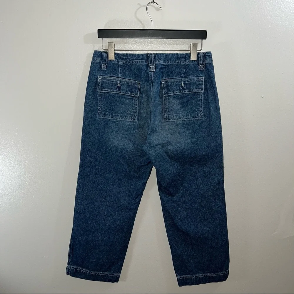 Eddie Bauer size 4 utility capris pants in dark wash denim - Picture 4 of 5